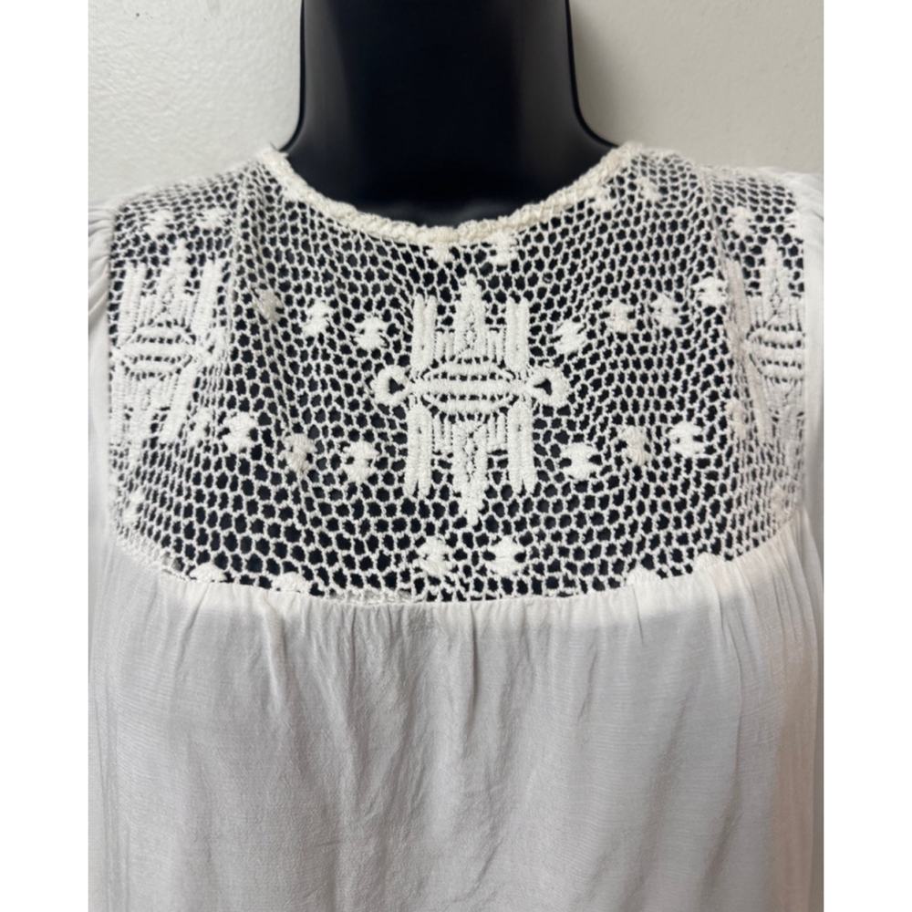 Women's Jen’s Pirate Booty Embroidered Tassel White Blouse Size S - Picture 2 of 8